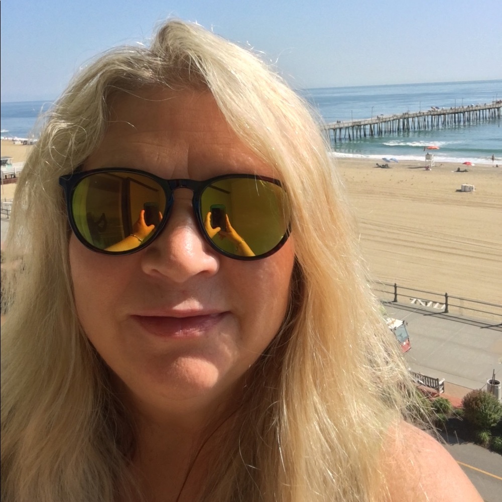 Meet your Posher, Terri